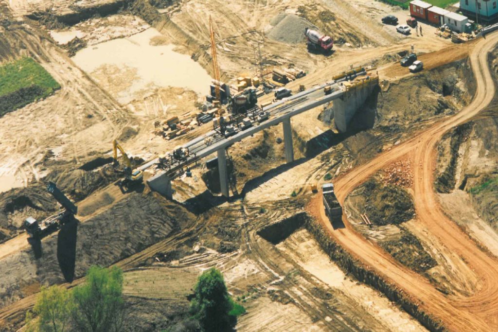 Brückenbau - Überfahrtsbrücke Schlatt - Oberösterreich