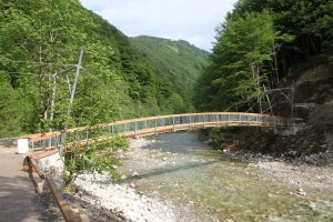 Brückenbau - Seilsteg Reichraming - Nationalpark Kalkalpen